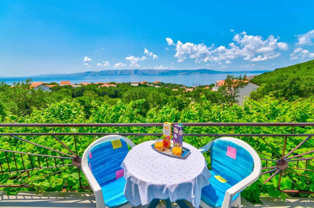 Apartment In Novi Vinodolski 15274 ポヴィレ エクステリア 写真