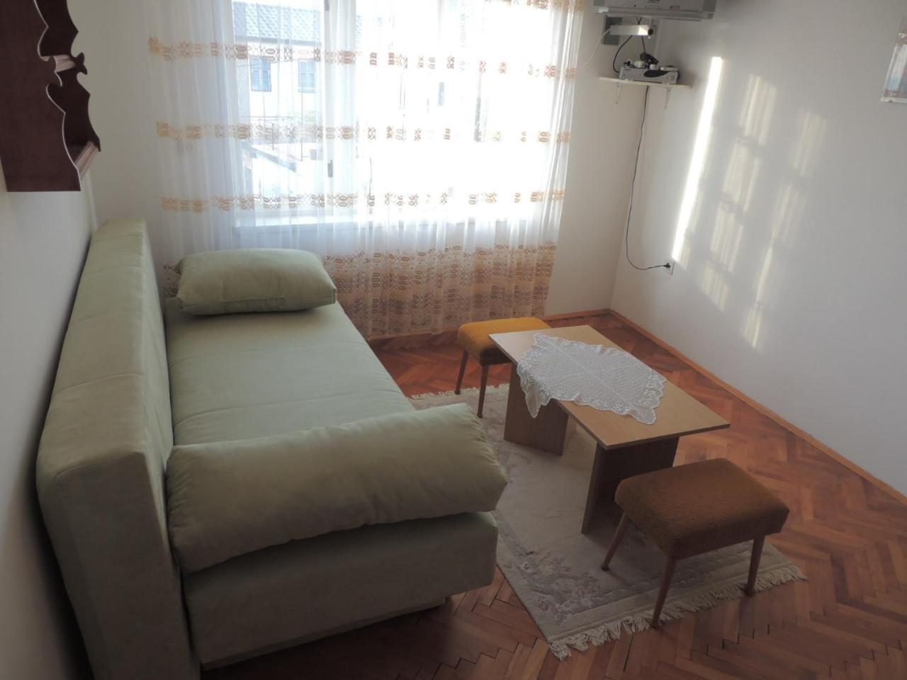 Apartment In Novi Vinodolski 15274 ポヴィレ エクステリア 写真